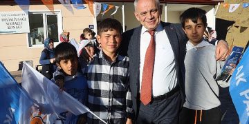 Lider Esat Öztürk, Kırsal Mahallelerde Vatandaşlarla Buluştu