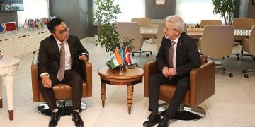 Lider Fazilet Hindistan Başkonsolosu’nu ağırladı