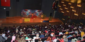 Lider Kırgöz, Yarıyıl Tatilinde Çocukları Unutmadı