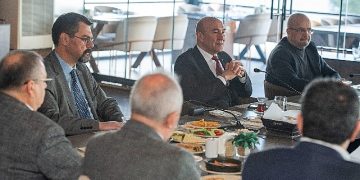 Lider Soyer: “İzmir’e şaibesiz, tertemiz bir iz bırakıyoruz”