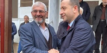 Lider Tutuş’a Yeşilova’da sevgi seli