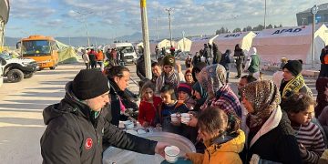 Osmangazi asrın felaketinin yaralarına merhem oldu