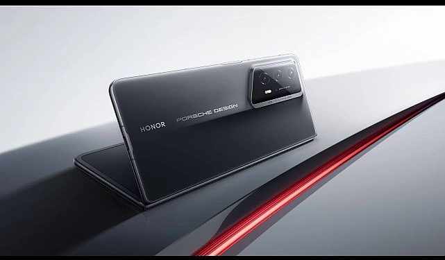 Porsche Design Honor Magic V2 RSR Katlanabilir Telefon Dünyasında hudutları zorluyor