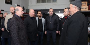 Selçuklu Belediye Lideri Ahmet Pekyatırmacı 31 Mart Lokal Seçimleri kapsamında Eski Endüstri’de bulunan işyerlerine ziyaret gerçekleştirdi