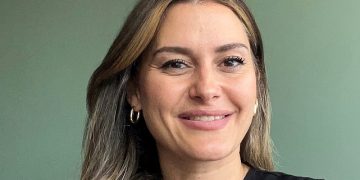 Sevgililer Günü’nde toplumsal medyayı değil, kendi sesinizi dinleyin