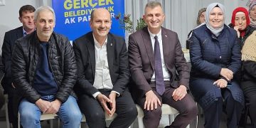 Sezer, “Gerçek belediyeciliği Gölcük’te devam ettireceğiz”