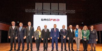 Soyer: “Kadın erkek birlikte gayret etmek zorundayız”