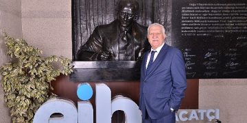 Suudi Arabistan’ın görkemli binalarını Türk doğal taşları süsleyecek