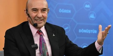 Tunç Soyer: “Benim hayatımın manası bu memlekete duyduğum aşk”