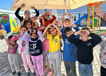 Uludağ Güç sarsıntının yıl dönümünde Hatay’da umut ışığı olmaya devam ediyor