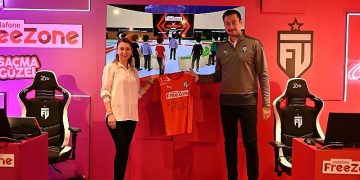 Vodafone Freezone, Fut Esports Ana Sponsorluğunu Bir Yıl Daha Uzattı