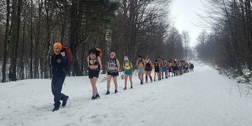 Zihnin Soğukla İmtihanı: Mayo ile karlı dağlara tırmandılar