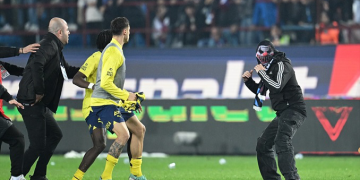 Bakan Yerlikaya’dan Trabzonspor-Fenerbahçe maçına ilişkin açıklama