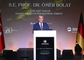 Bakan Bolat: Türk ve Alman iş insanları 60 milyar dolar ticaret hacmini birkaç yılda başaracak