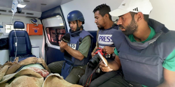 İsrail ordusundan TRT ekibine saldırı