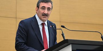 Cevdet Yılmaz: Kamuda tasarruf paketi cari dengedeki olumlu gidişatı destekleyecek