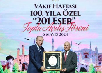 Cumhurbaşkanı Erdoğan: Ecdat yadigarı eserleri yeniden ayağa kaldırdık
