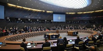 NATO Dışişleri Bakanları Toplantısı başladı: Gündem Ukrayna