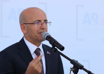 Bakan Şimşek’in ‘vergi düzenlemesi gündemimizde değil’ çıkışı gündem oldu!
