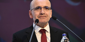 Bakan Şimşek’ten rezerv açıklaması: Ters dolarizasyon katkı verdi