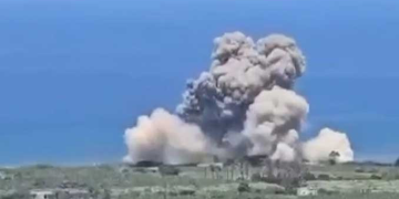 İsrail ordusundan Lübnan’ın Sur kenti yakınına saldırı