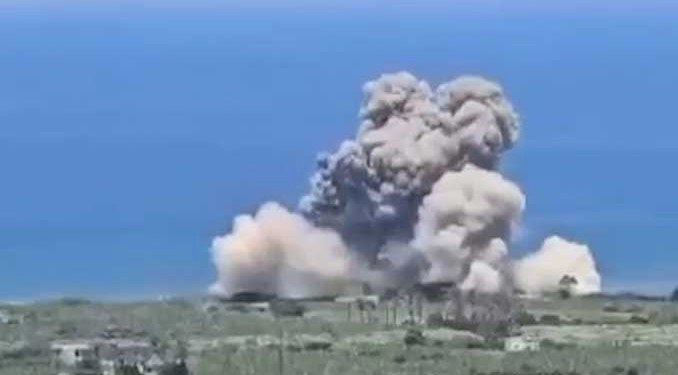 İsrail ordusundan Lübnan’ın Sur kenti yakınına saldırı