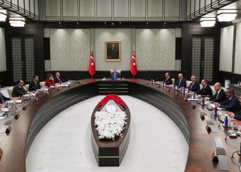 Kabine bugün toplanıyor: Bayram tatili 9 gün olacak mı?