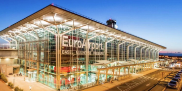 Fransa’da bir bomba alarmı daha: Havalimanı tahliye edildi