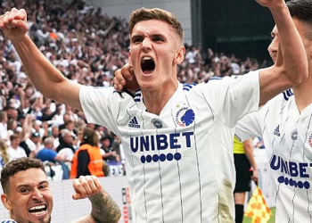 Galatasaray, Elias Jelert ile görüşmelere başladı