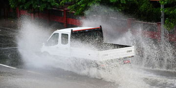 İstanbul’u sağanak vurdu!