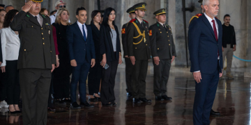 KKTC’nin Ankara Büyükelçisi, Anıtkabir’i ziyaret etti