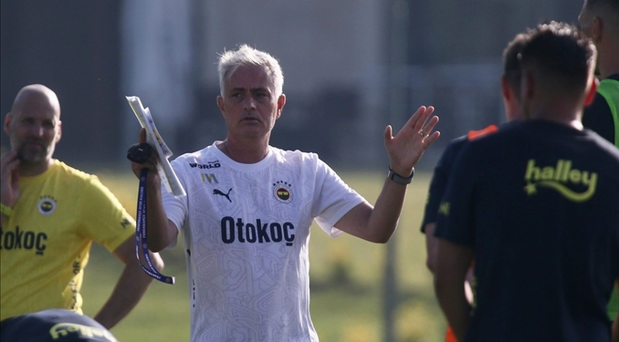 Mourinho’dan transfer açıklaması