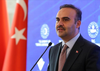 Otomotivde yeni yatırım açıklaması: İmza olabilir