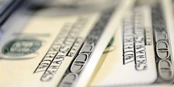 Özel sektörün yurt dışı kredi borcu yükseldi