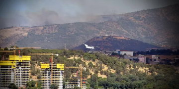 Alevler İzmir’e ulaştı, kent duman altında: 2 mahalleye tahliye!