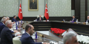 Kabine yoğun gündemle toplanıyor