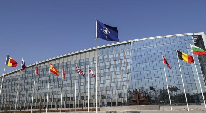 NATO, esir takasından memnun