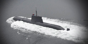 Pirireis denizaltısı ve yeni denizaltı havuzu bugün hizmete giriyor!