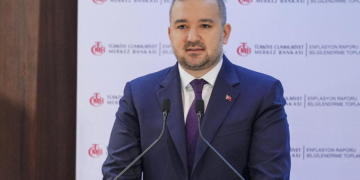 TCMB yıl sonu enflasyon tahminini değiştirmedi