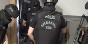 17 ilde FETÖ’ye yönelik operasyon