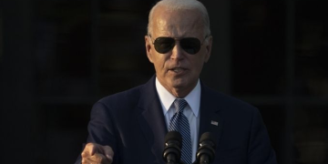 Biden, Trump ile görüştü