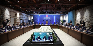 Dolmabahçe’de dev yatırım toplantısı!