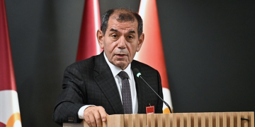 Dursun Özbek’ten ‘derbi’ hakemi tepkisi: Başkasını bulamadınız mı?