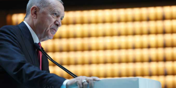 Erdoğan: Ekonomiye katkı yapan her yatırımı destekledik