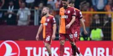 Galatasaray ilk kez puan kaydetti