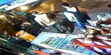 İstanbul’da silahlı saldırı: 1 polis şehit oldu