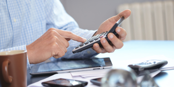 Kamu ödemelerine vergi borcu şartı düzenlemesi