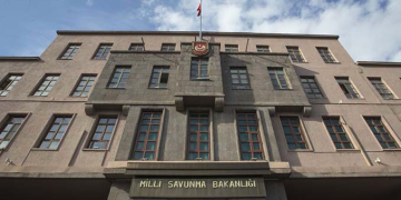 Lübnan’daki Türk vatandaşları için tahliye hazırlığı!