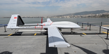 Selçuk Bayraktar: TB3 SİHA, TCG Anadolu’da denenecek