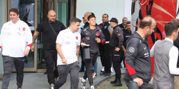 A Milliler İzlanda’ya hareket etti